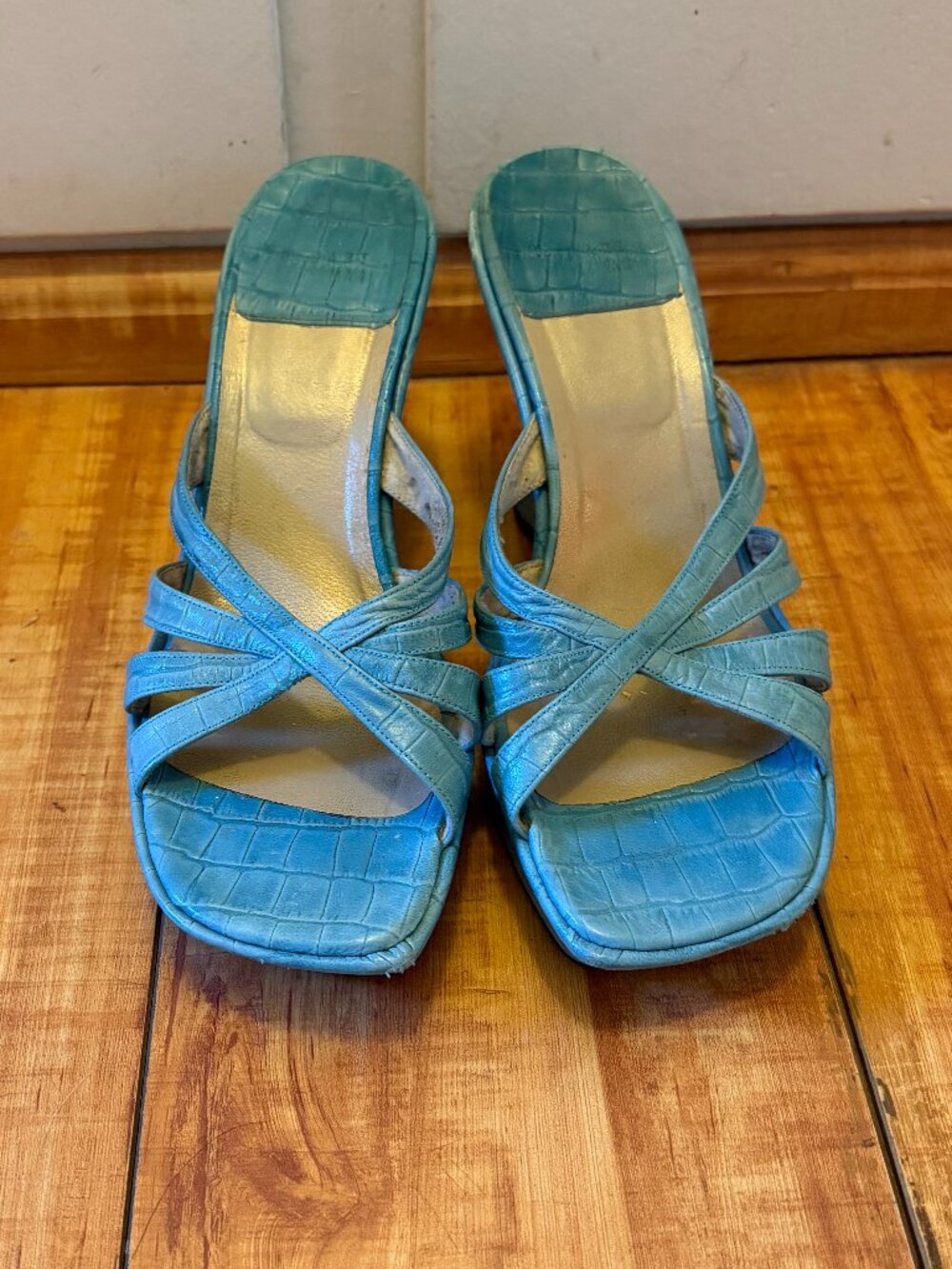 Vintage Stuart Weitzman Teal Wedge Heels